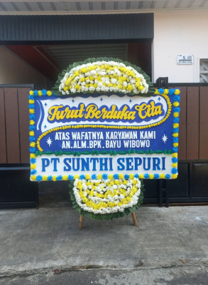 Papan Bunga Duka di Sabbang Paru